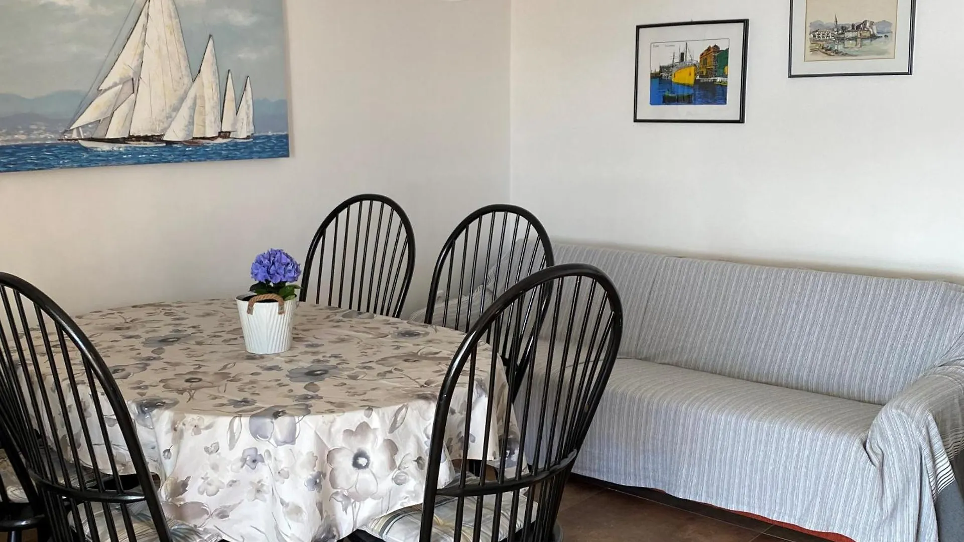 Viva Jadranovo Apartment